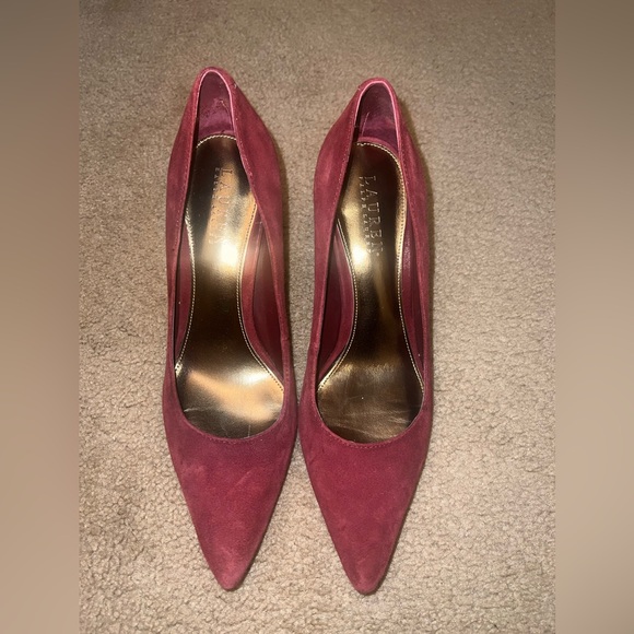 LAUREN RALPH LAUREN Like New BURGUNDY SUEDE PUMPS - Picture 1 of 6